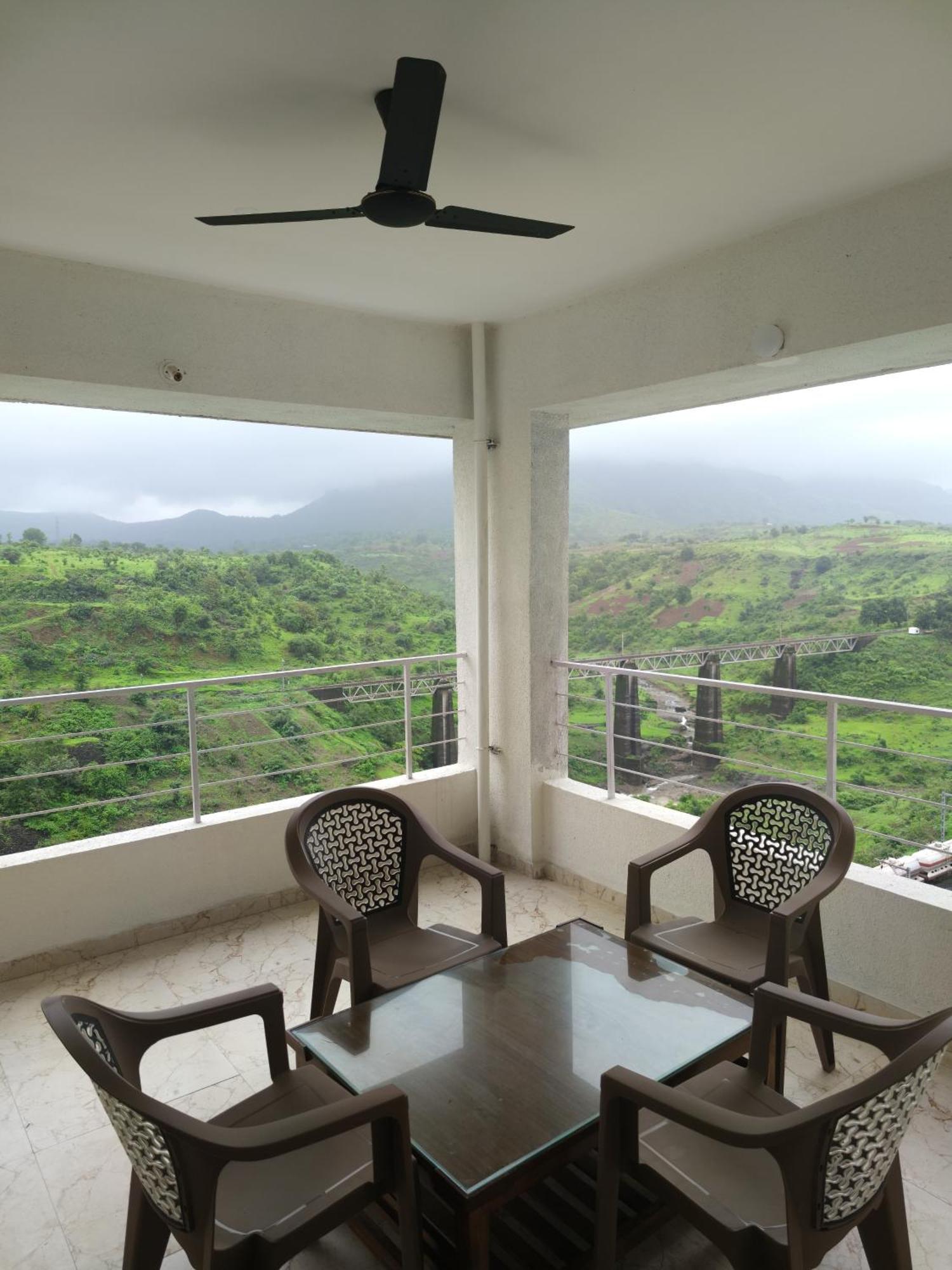 Oxi Valley Resort Igatpuri Zewnętrze zdjęcie